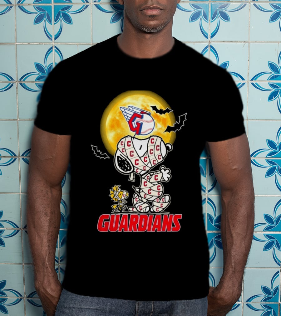 Cleveland Guardians Snoopy Woodstock Mummy Halloween Moon T-Shirt