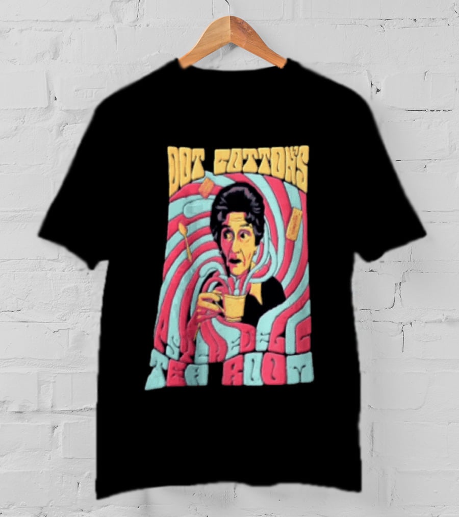 Dot Cotton's Psychedelic Tea Room Eastenders Retro Swirl T-Shirt