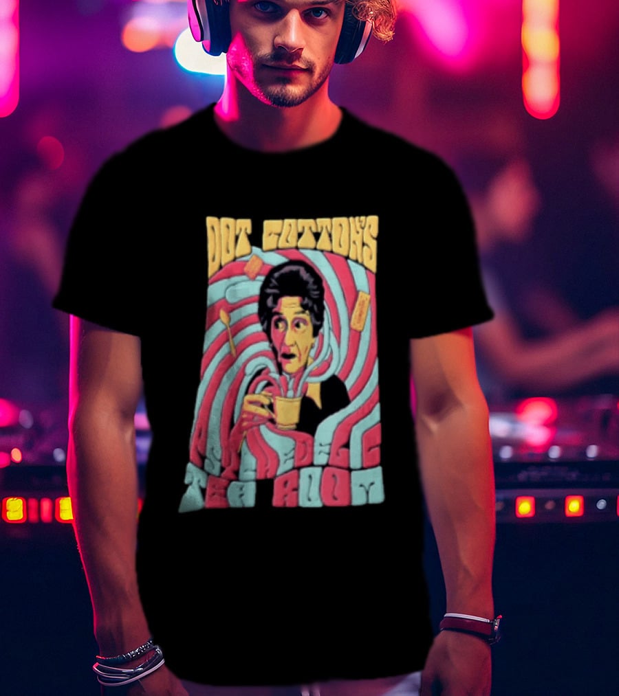 Dot Cotton's Psychedelic Tea Room Eastenders Retro Swirl T-Shirt