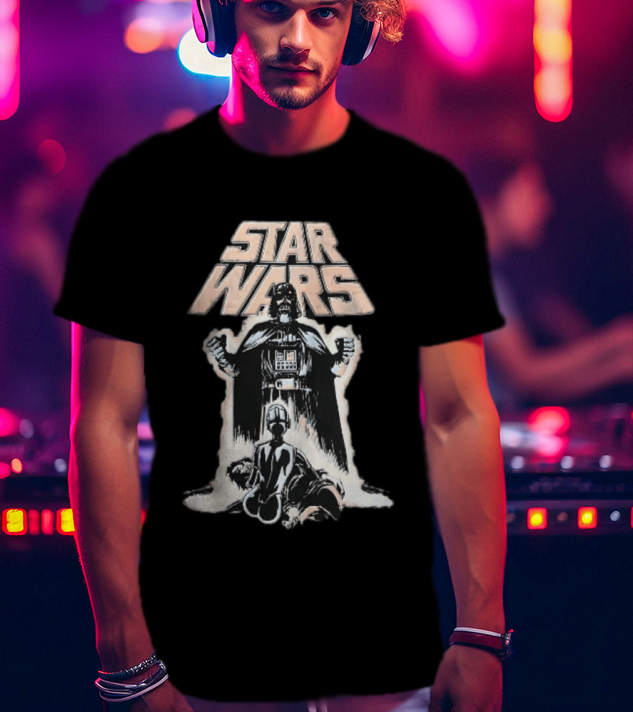 Star Wars Distressed Comic Darth Vader Over Defeated Droid T-Shirt
