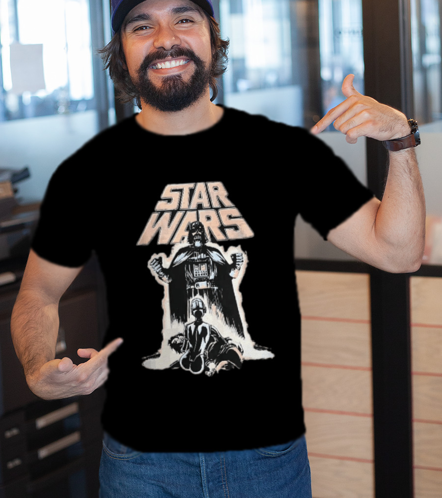 Star Wars Distressed Comic Darth Vader Over Defeated Droid T-Shirt