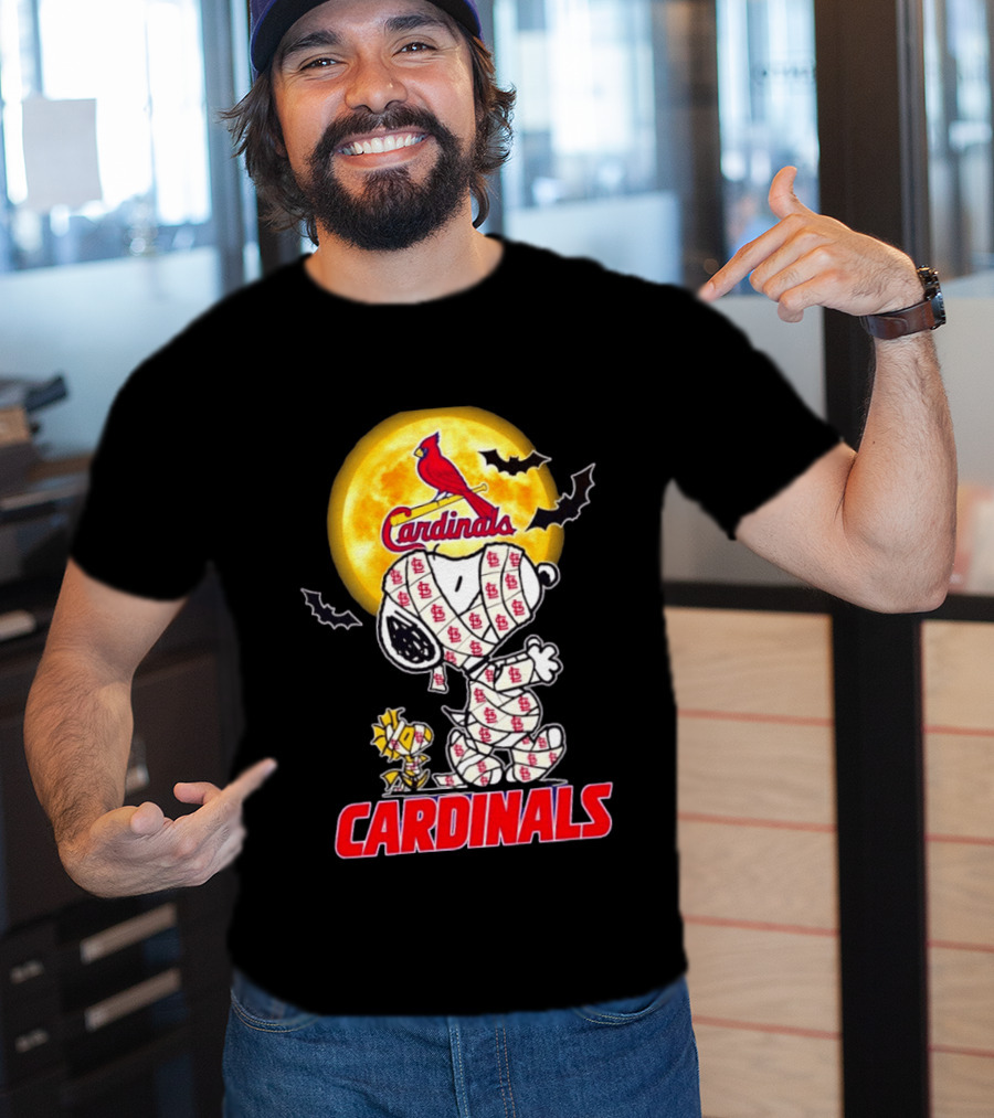 St. Louis Cardinals Snoopy Woodstock Mummy Halloween Moon Bats T-Shirt
