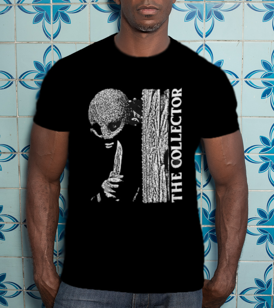 The Collector Masked Figure Knife Wooden Door Peeking Halftone T-Shirt