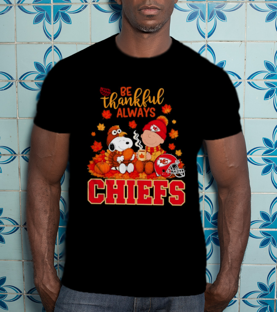 Be Thankful Always Snoopy Charlie Brown Chiefs Fall Leaves T-Shirt