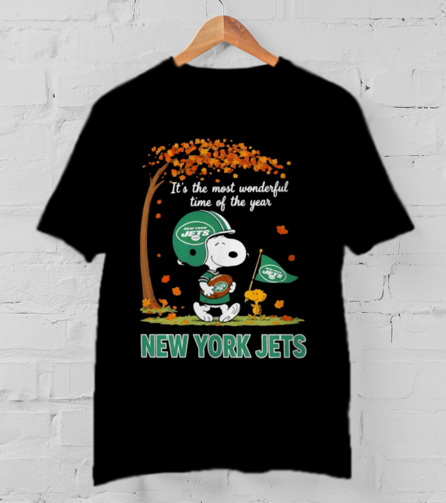 It's The Most Wonderful Time Of The Year Snoopy And Woodstock New York Jets Celebration T-Shirt