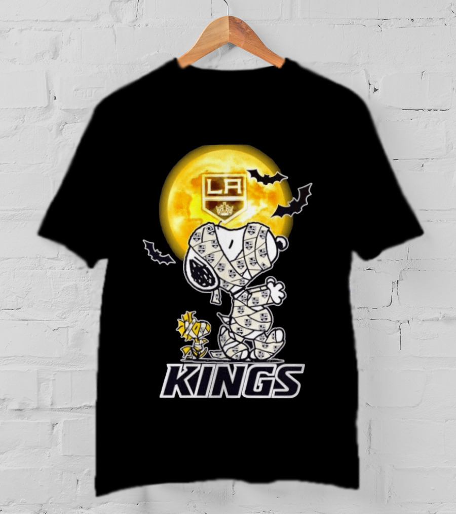 Los Angeles Kings Snoopy Woodstock Mummy Halloween Moon T-Shirt