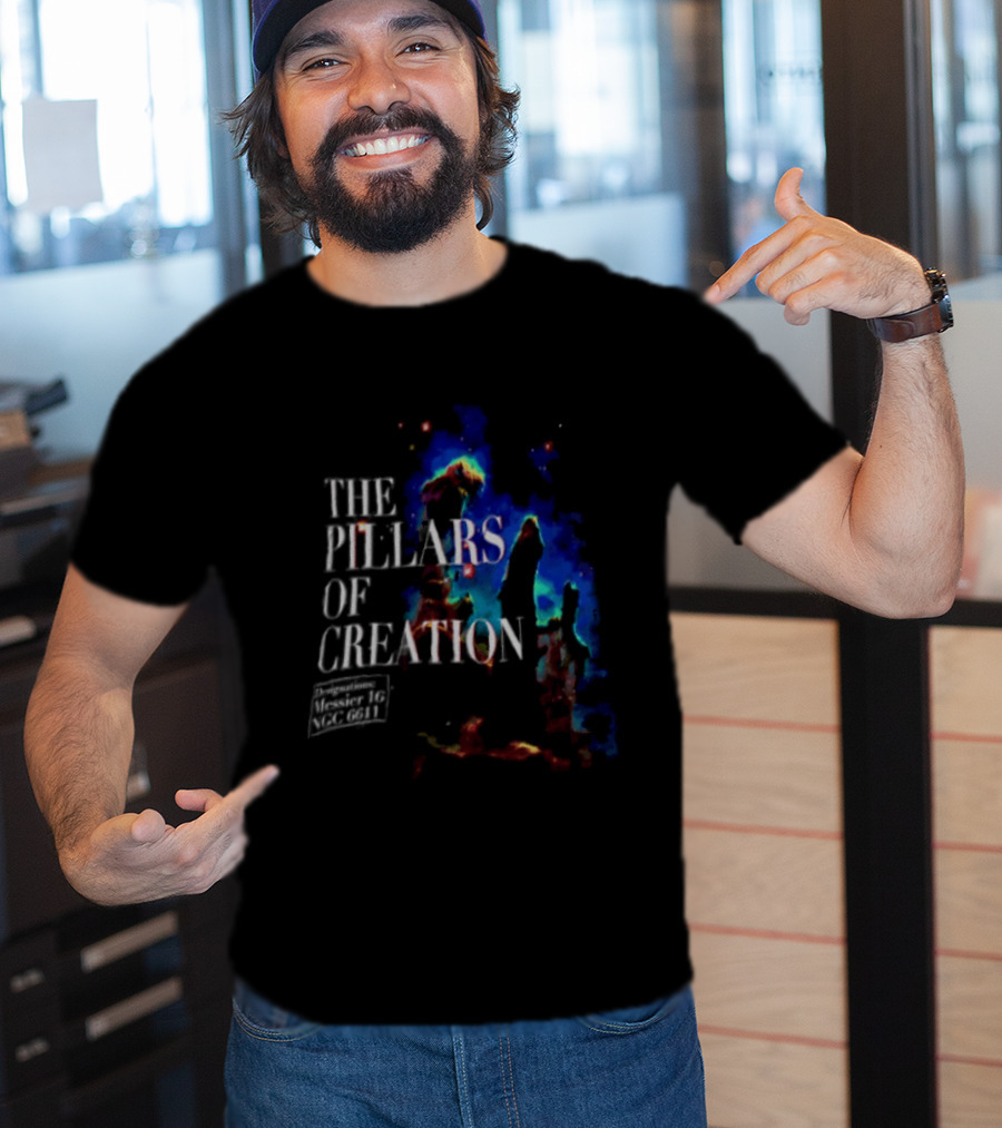 The Pillars Of Creation Messier 16 NGC 6611 Space T-Shirt