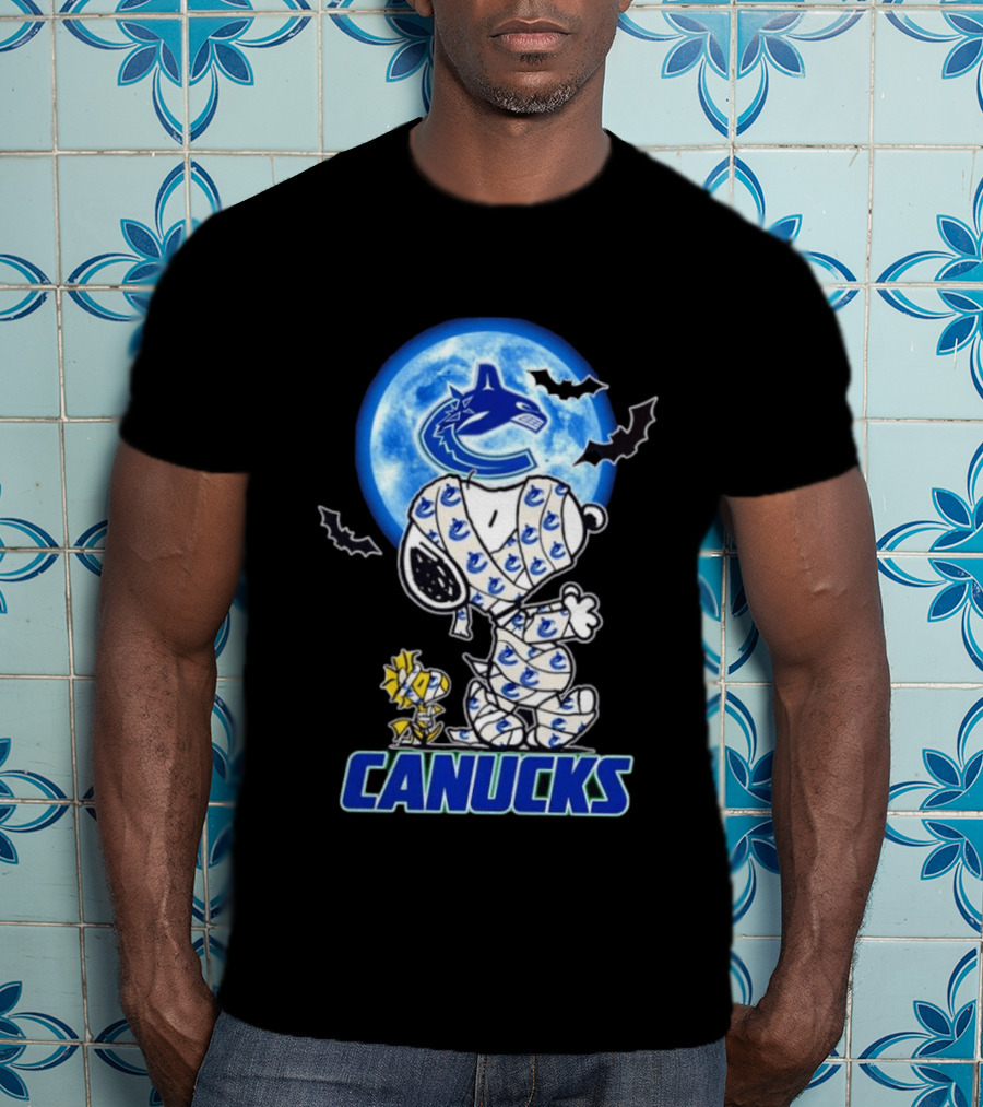 Vancouver Canucks Snoopy And Woodstock Mummy Halloween T-Shirt