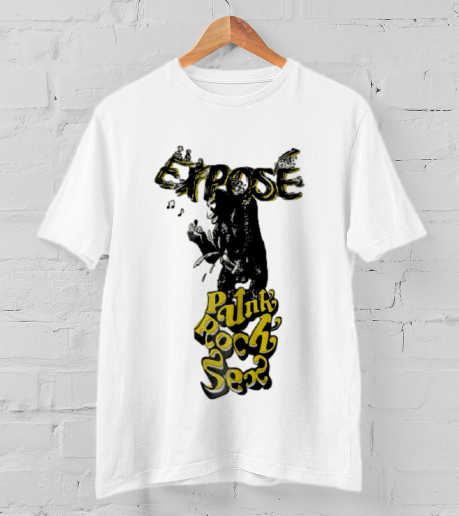 Expose King Kong Punk Rock Sex Gorilla Holding Woman T-Shirt