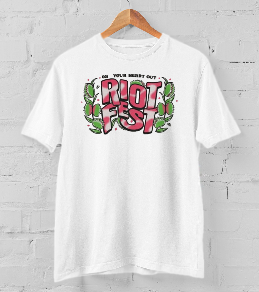 Riot Brand Eat Your Heart Out Riot Fest Crop T-Shirt