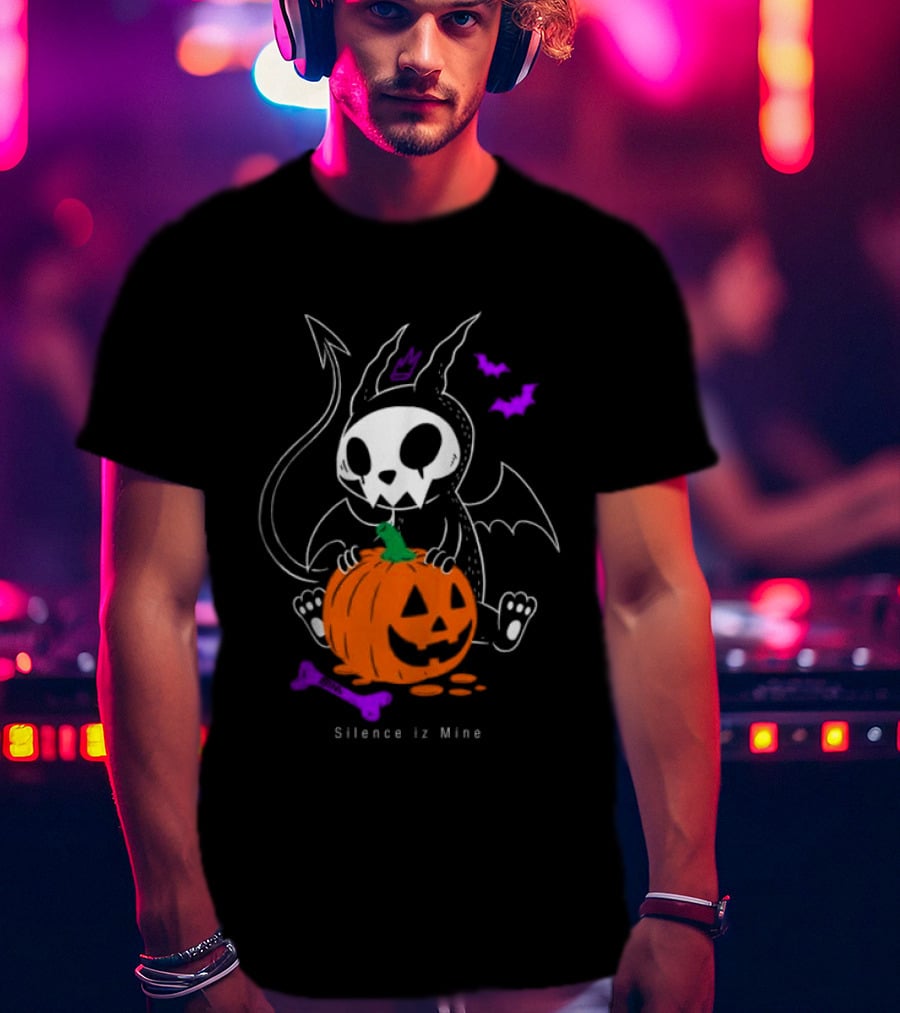 Silence Iz Mine Sim Store Rolling Cradle Black Purple Halloween Characters Pumpkin Bats T-Shirt