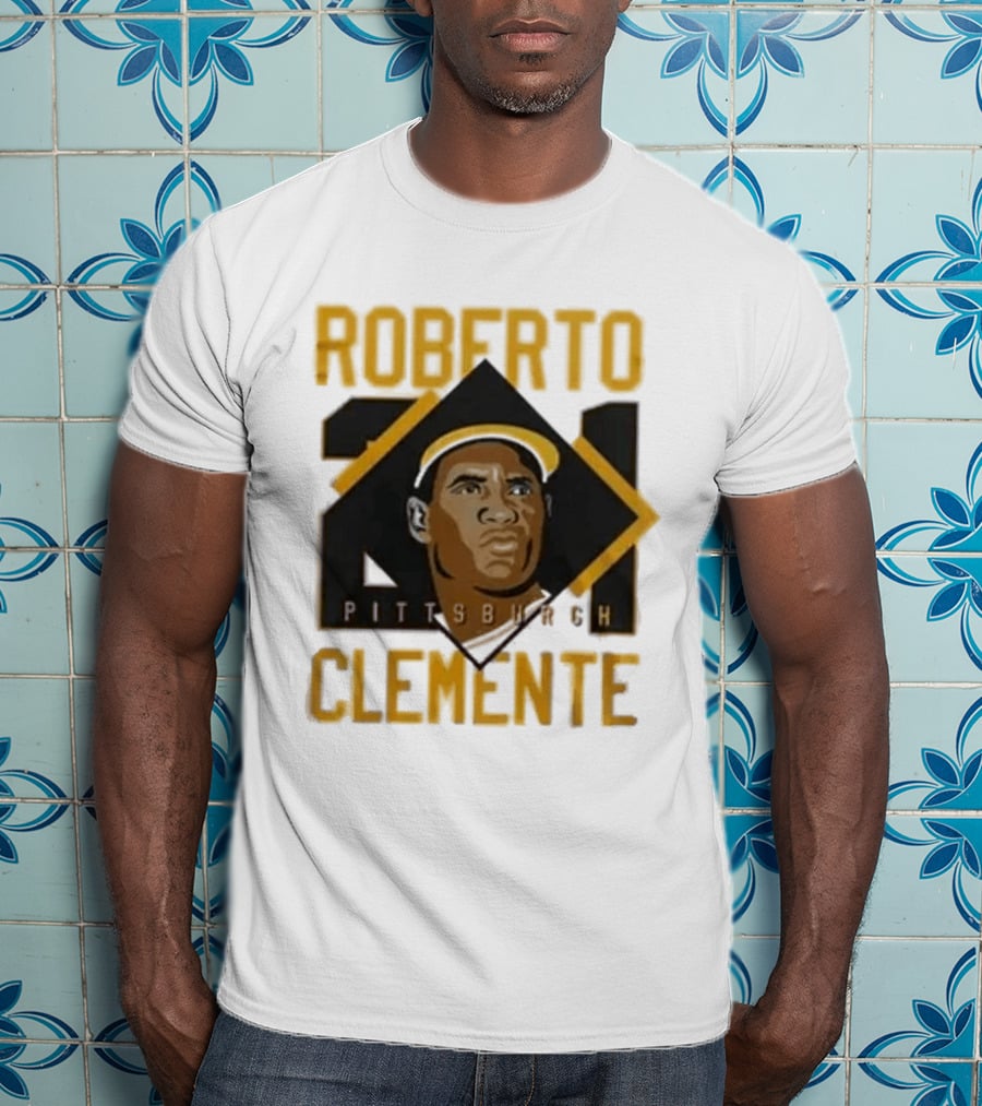 Roberto Clemente 21 Pittsburgh Pirates Iconic Baseball Legend T-Shirt