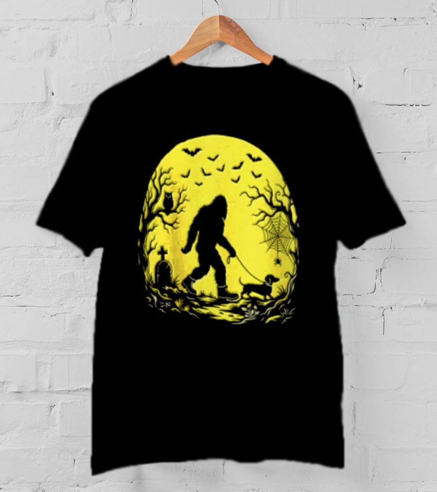 Bigfoot Walking Dachshund Under Full Moon Halloween Night T-Shirt