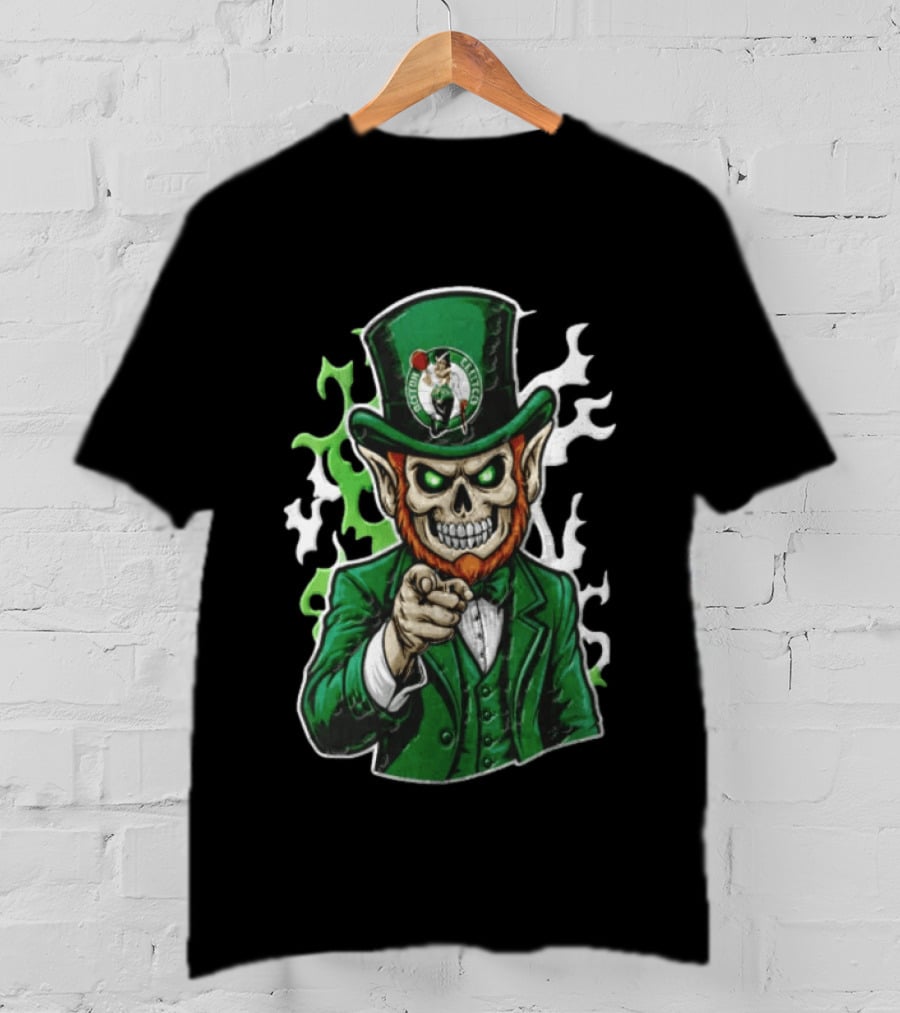 Boston Celtics Skull Leprechaun Pointing Distressed Flag Basketball Fan T-Shirt