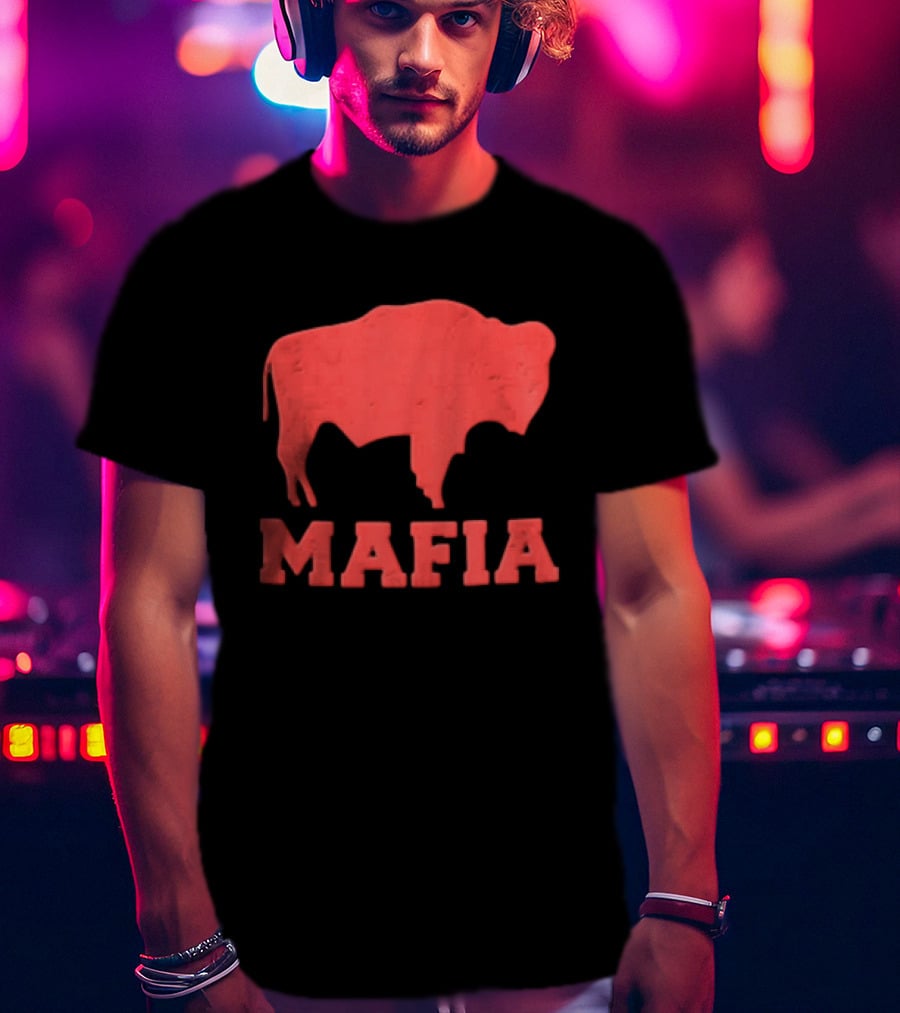Mafia Distressed Red American Buffalo Bison T-Shirt