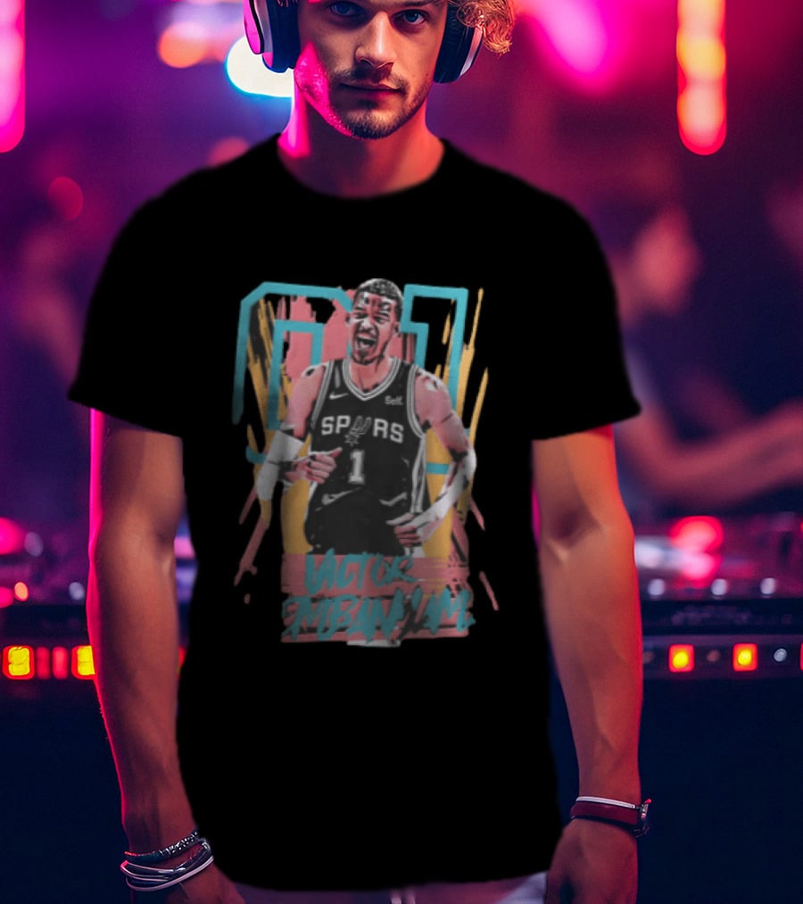 San Antonio Spurs Victor Wembanyama Screaming Player Photo Bootleg NBA T-Shirt