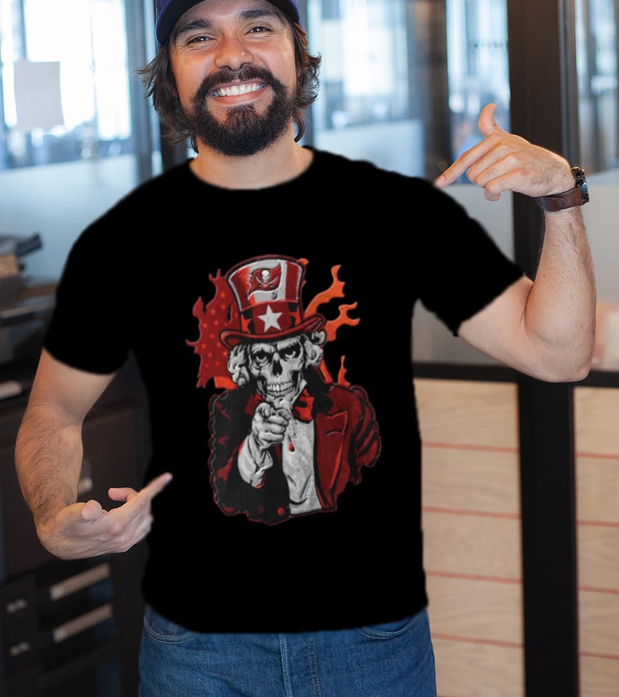Tampa Bay Buccaneers Uncle Sam Skull American Flag Flames T-Shirt