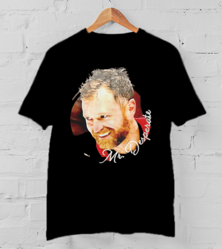 Mr Desperate Smiling Bearded Man Circular Photo T-Shirt
