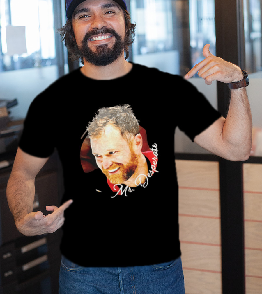 Mr Desperate Smiling Bearded Man Circular Photo T-Shirt