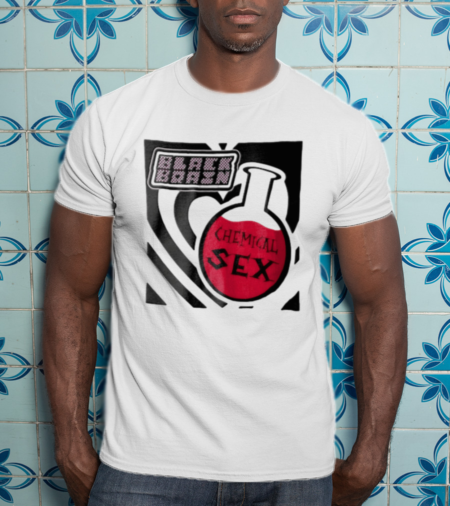 Black Brain Chemical Sex Halftone Heart Flask T-Shirt