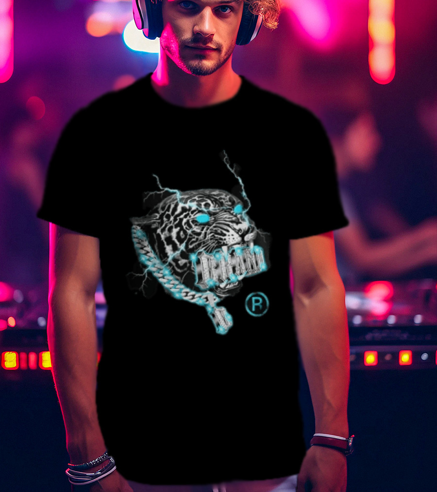 Marvel Black Panther Primal Lightning Panther With Blue Chain T-Shirt