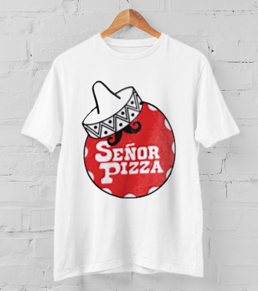 Señor Pizza Red Apron With Mustache And Patterned Collar T-Shirt