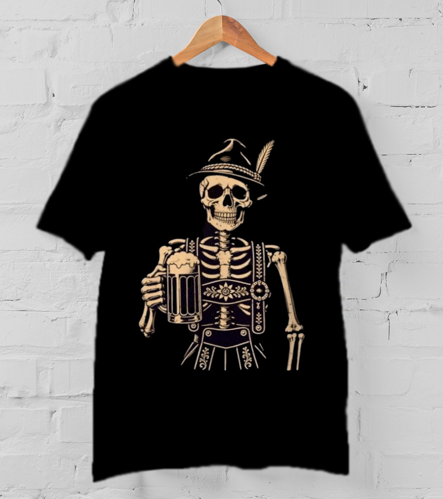 Oktoberfest Skeleton In Lederhosen With Beer And Bavarian Hat T-Shirt