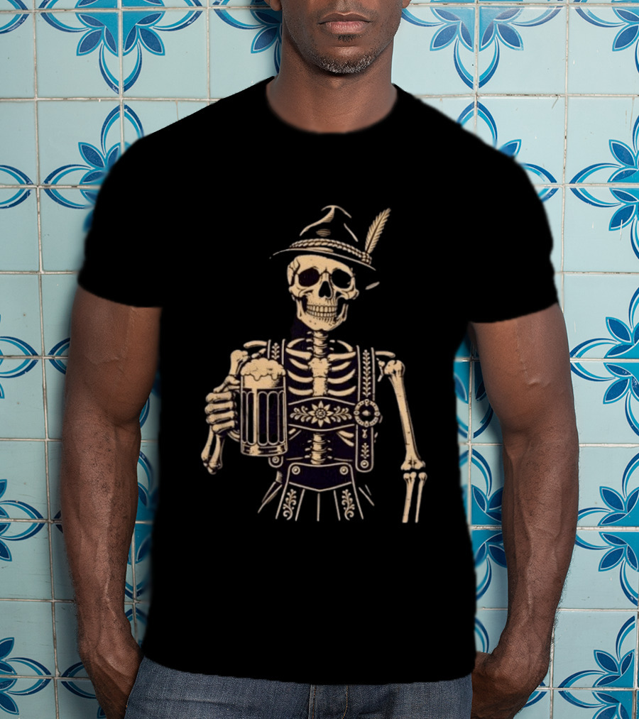 Oktoberfest Skeleton In Lederhosen With Beer And Bavarian Hat T-Shirt