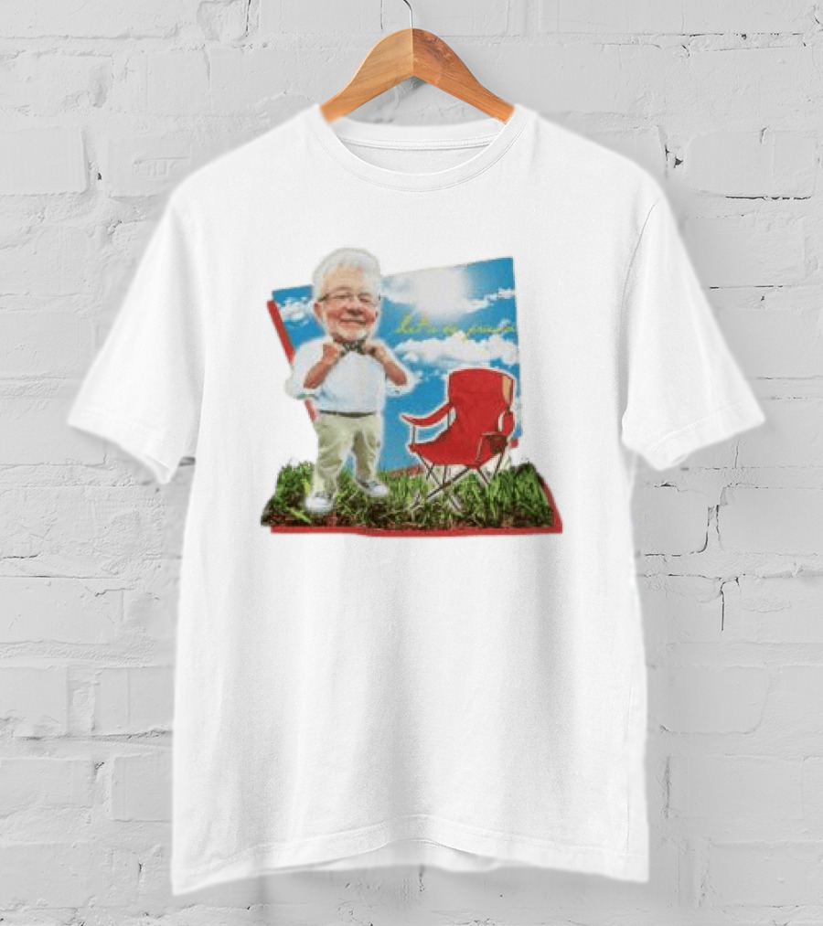 John Chungus Store The John Chungus Show Red Chair And Bowtie Outdoors Clouds Blue Sky T-Shirt
