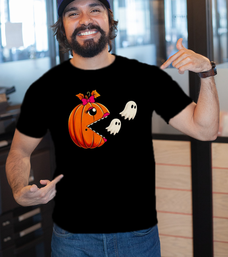 Ms PacMan Pumpkin Ghosts Halloween T-Shirt