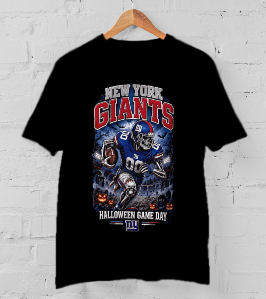 New York Giants Halloween Game Day Football Skeleton Never Fear The Night T-Shirt