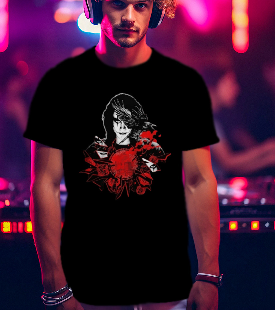 The Crow Shattered Love Red Roses And City Skyline T-Shirt