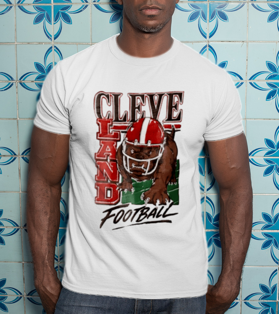 Cleveland Browns Bulldog Football Helmet Mascot Running T-Shirt