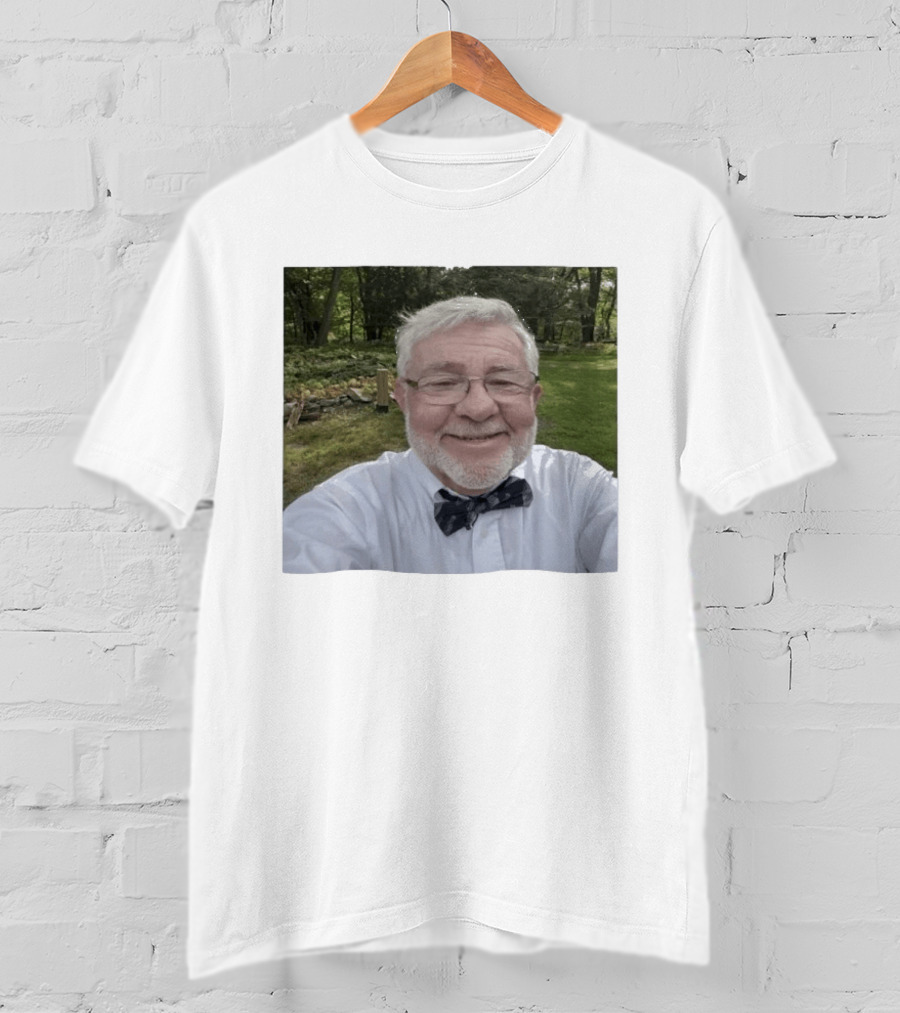 John Chungus Selfie Bow Tie Grandpa Outdoors T-Shirt
