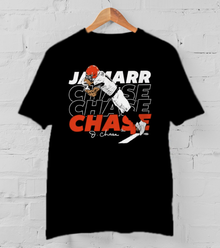 Ja'Marr Chase Cincinnati Bengals Toe Tap Catch Football J. Chase T-Shirt
