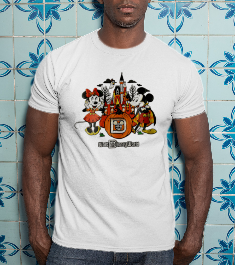 Walt Disney World Halloween Minnie Mouse Mickey Castle Pumpkin T-Shirt