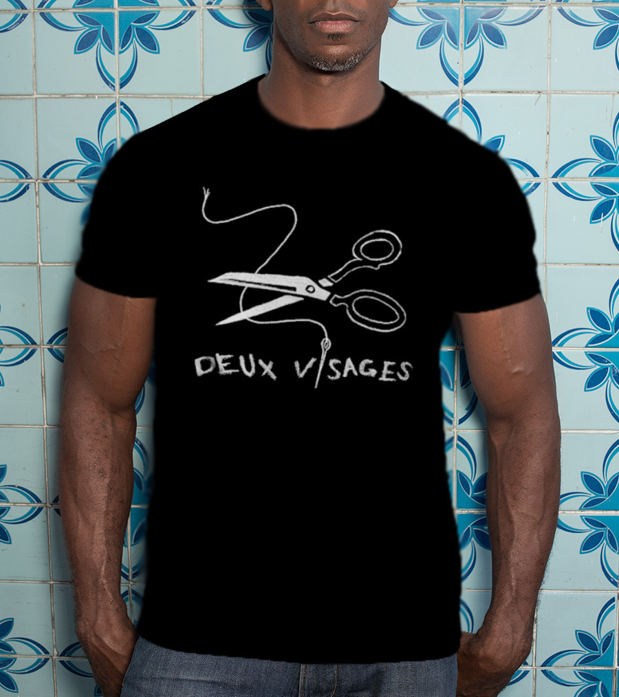 Deux Visages Scissors Vintage Sketch T-Shirt