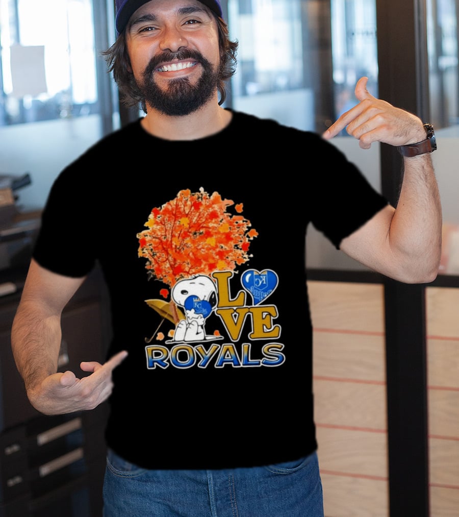 KC Royals Love Snoopy Hug Heart Peanuts Baseball Fall Tree T-Shirt