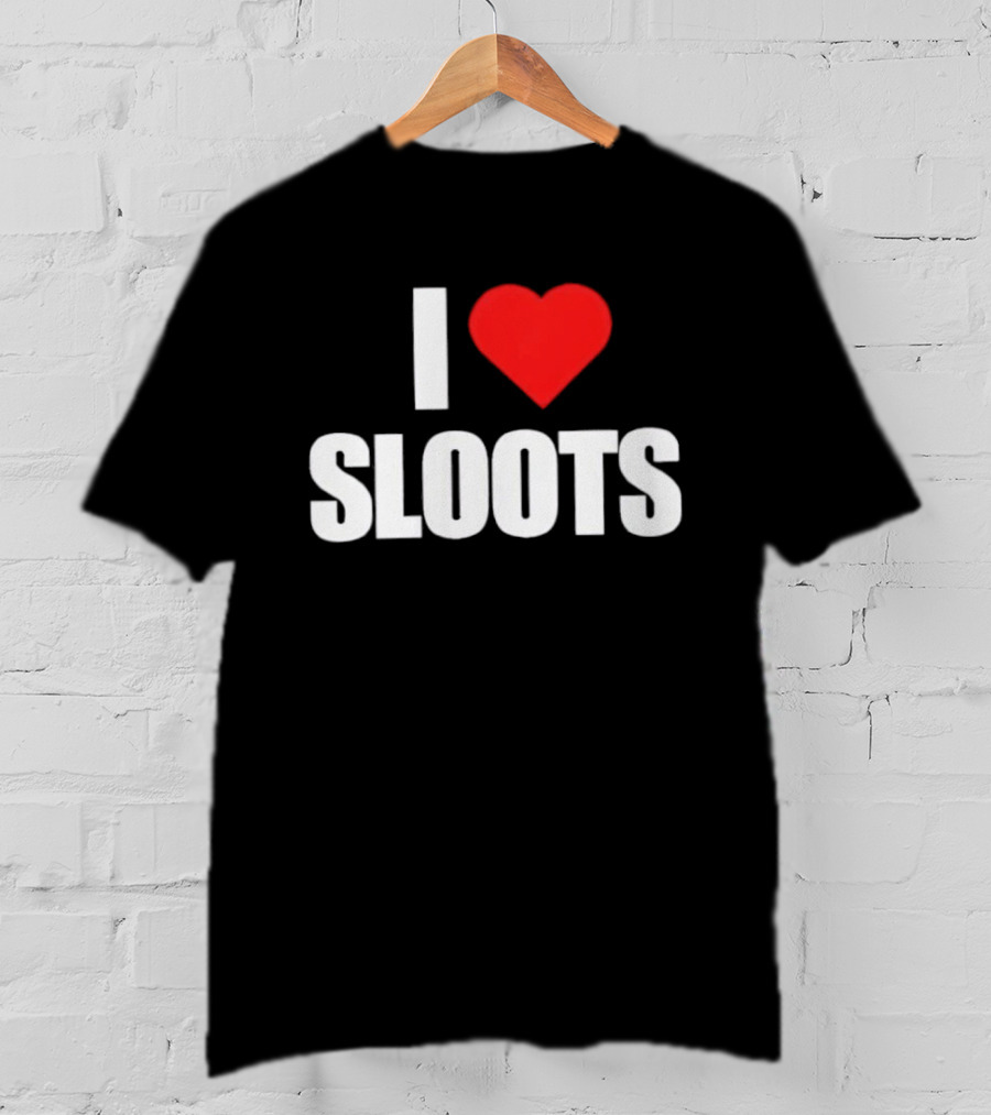 I Love Sloots Bold Statement Red Heart T-Shirt