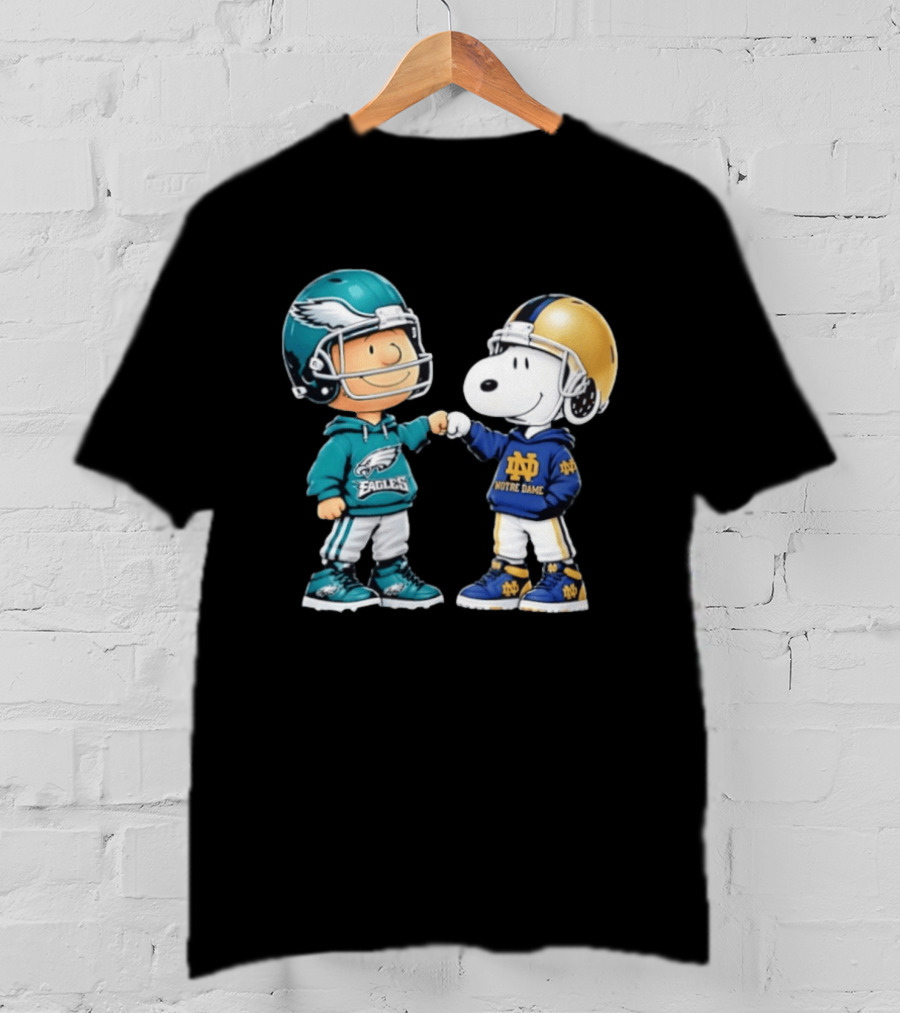 Peanuts Characters In Philadelphia Eagles Vs Notre Dame Fighting Irish Helmets T-Shirt