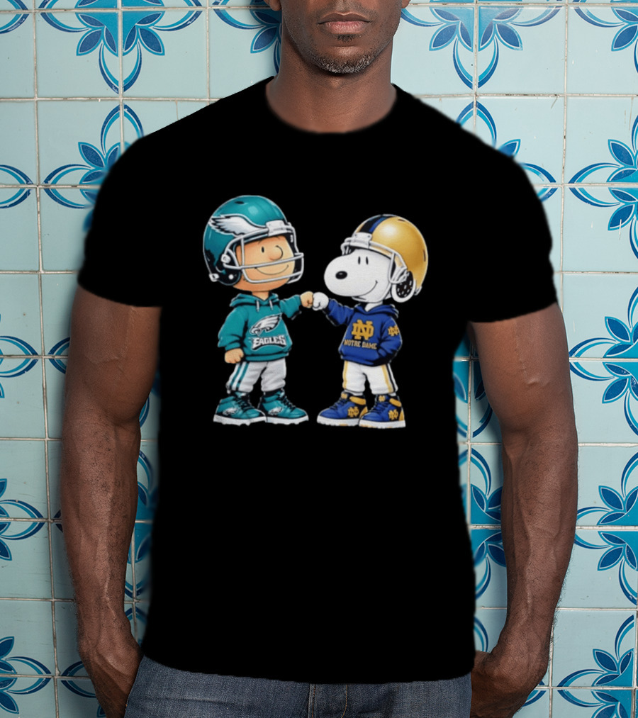 Peanuts Characters In Philadelphia Eagles Vs Notre Dame Fighting Irish Helmets T-Shirt