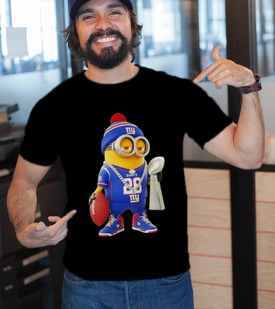 Minion In New York Giants Jersey With Football Trophy And Beanie T-Shirt