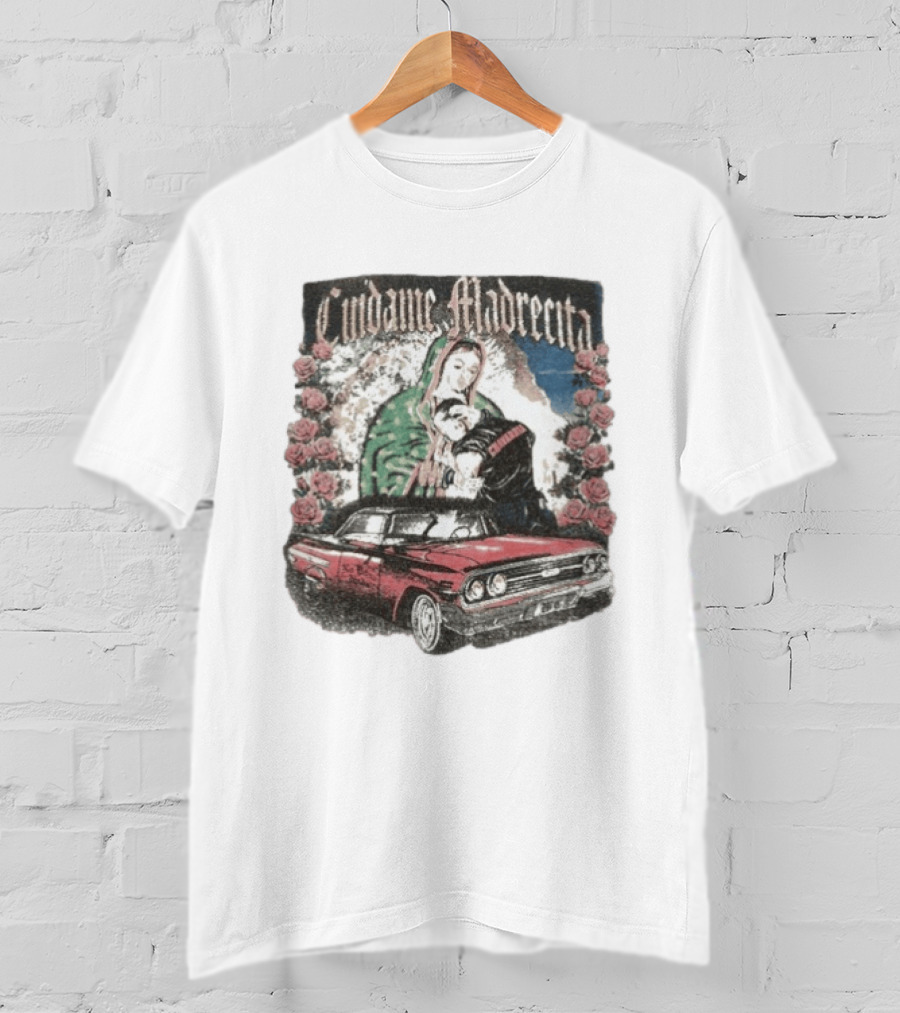 Cuidame Madrecita Red Classic Car With Roses And Religious T-Shirt