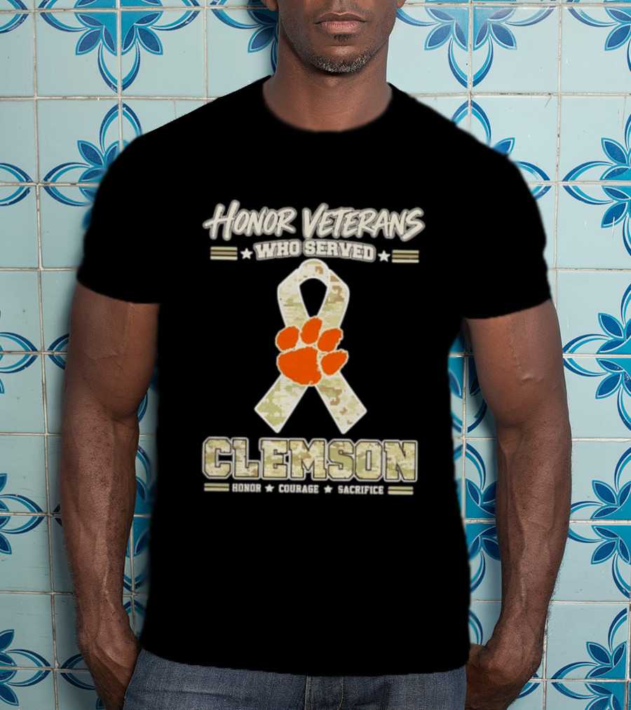 Honor Veterans Who Served Clemson Tigers Honor Courage Sacrifice Camouflage Ribbon T-Shirt