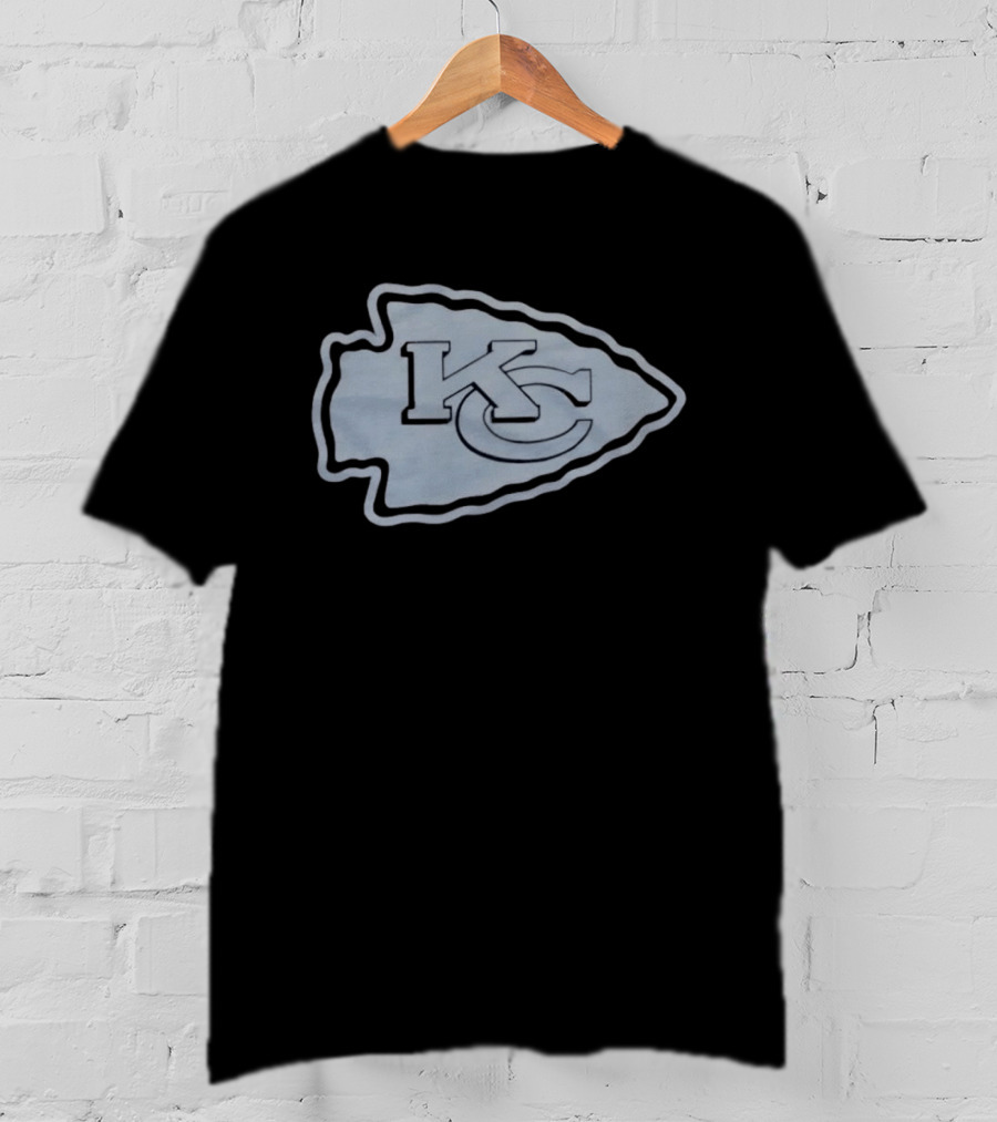 Kansas City Chiefs KC Arrowhead Blackout Vintage '72 Football T-Shirt