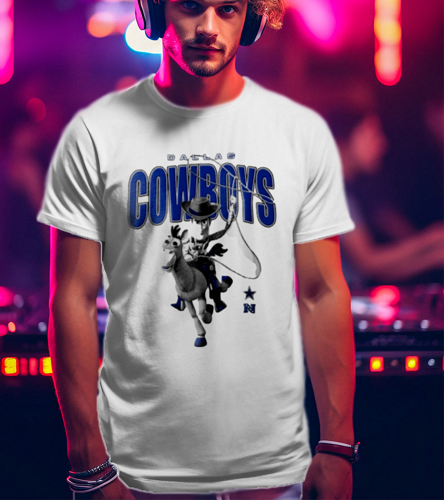Dallas Cowboys Woody Bullseye Lasso Cartoon NFL Toy T-Shirt