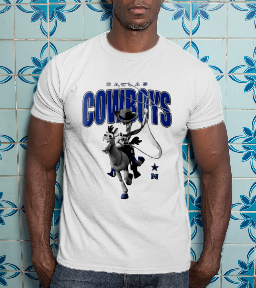 Dallas Cowboys Woody Bullseye Lasso Cartoon NFL Toy T-Shirt