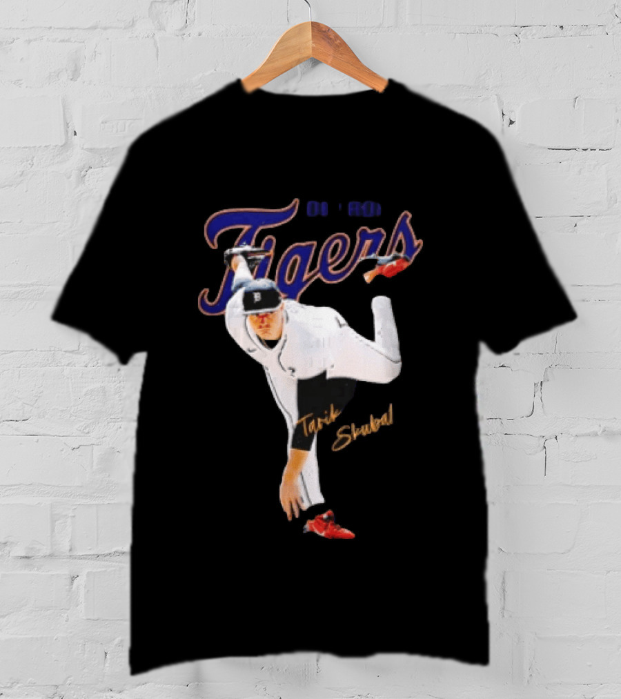 Detroit Tigers Tarik Skubal Pitcher Throwing Baseball Tigers T-Shirt