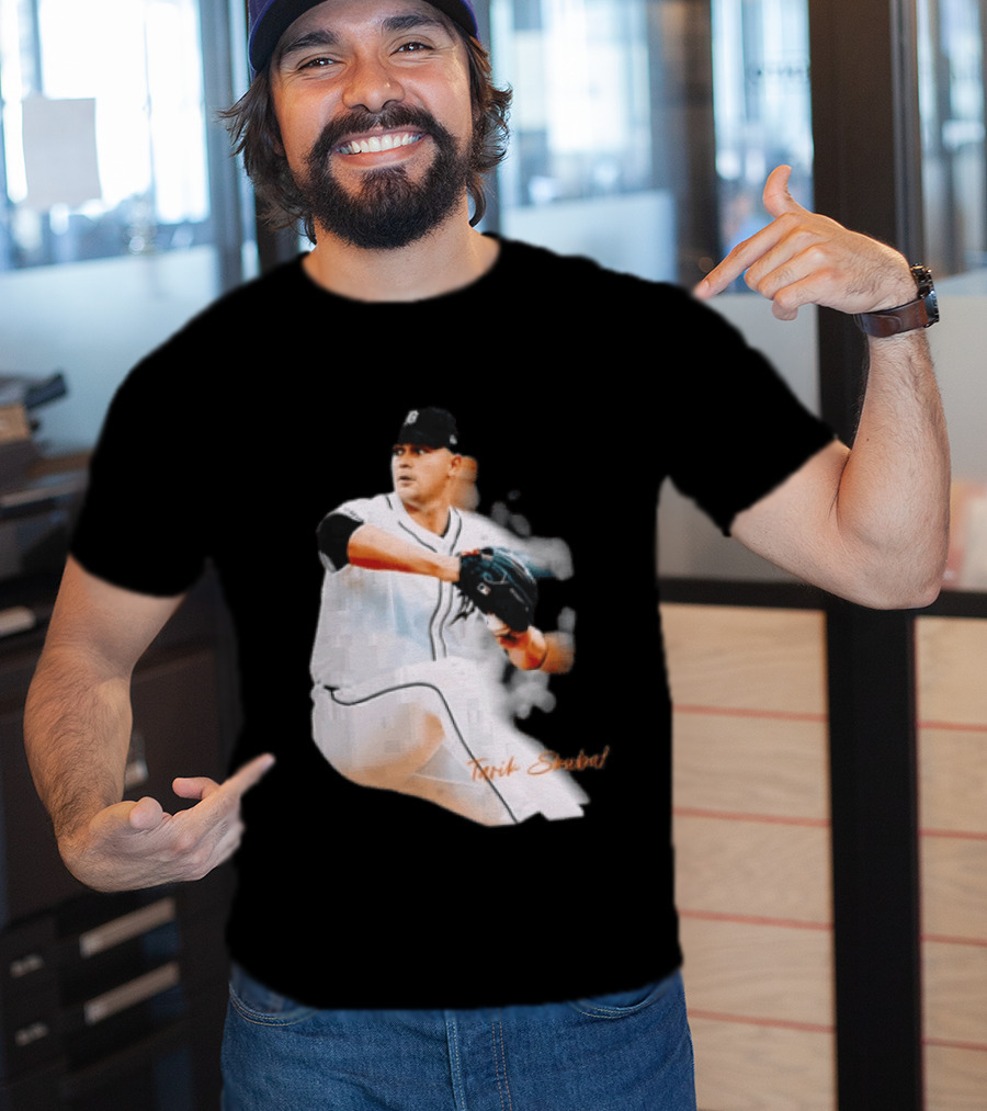 Detroit Tigers Tarik Skubal Pitcher Action Baseball T-Shirt