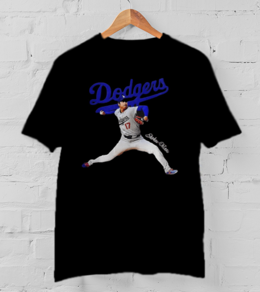 Dodgers Shohei Ohtani 17 Baseball Player Los Angeles T-Shirt